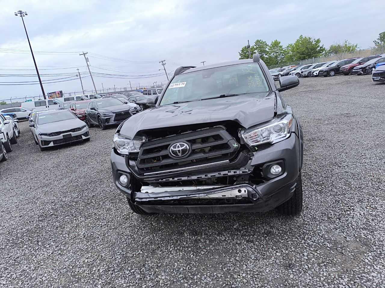 2023 Toyota Tacoma Double Cab - Image 5