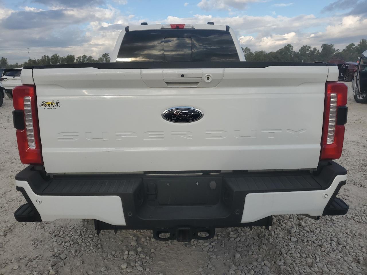 2024 Ford F250 Super Duty - Фото 6