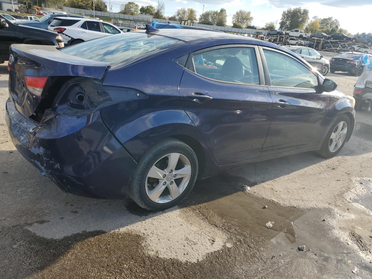 2012 Hyundai Elantra Gls - Фото 3