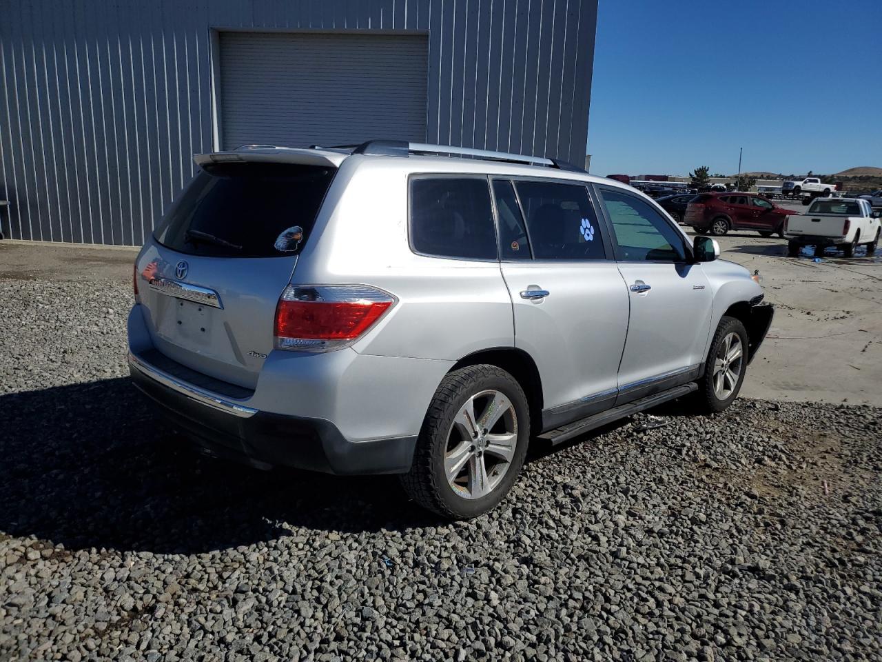 2012 Toyota Highlander Limited - Image 3