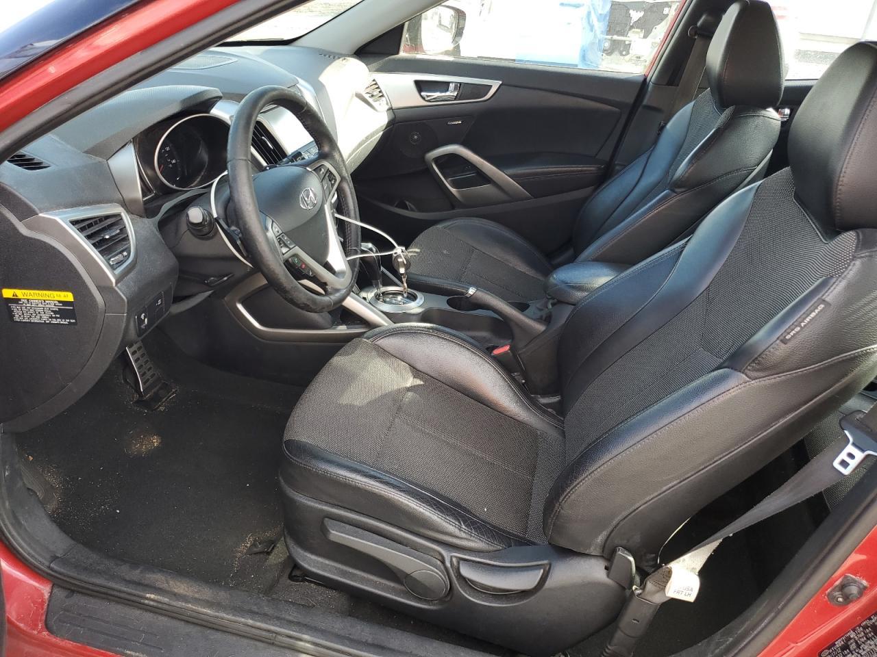 2013 Hyundai Veloster - Image 7