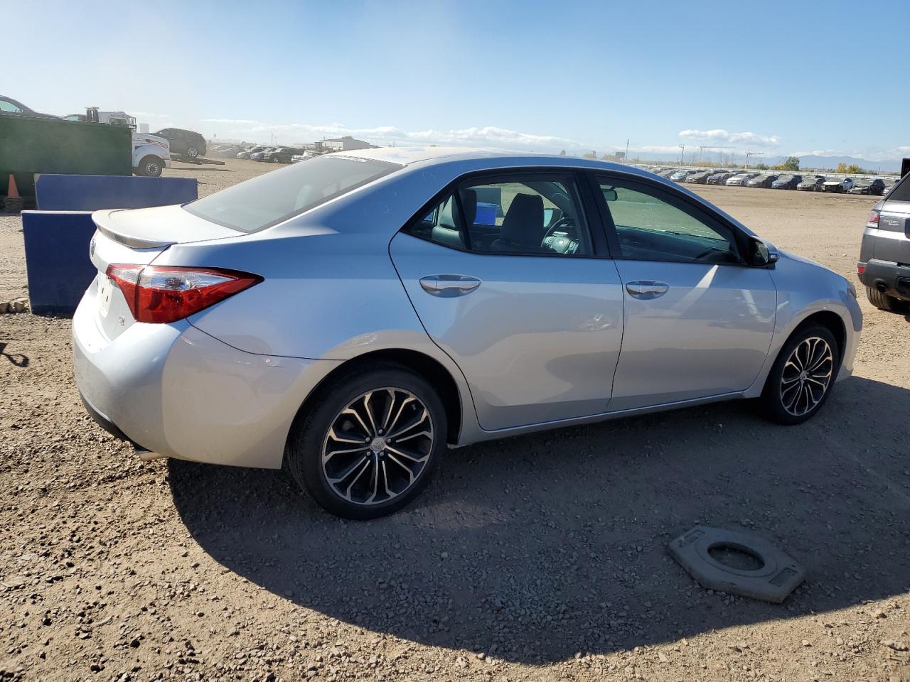 2016 Toyota Corolla L - Фото 3