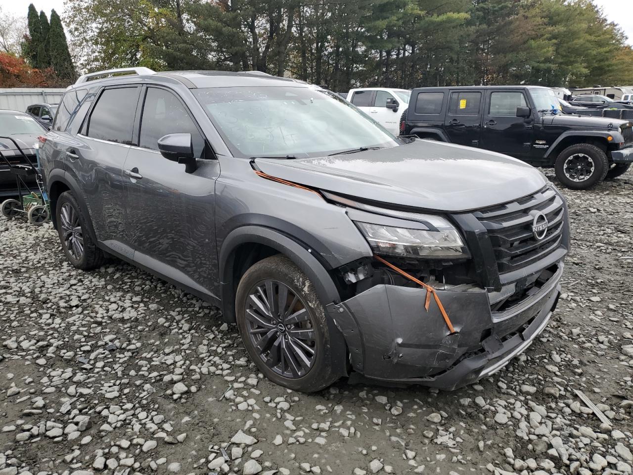2023 Nissan Pathfinder Sl - Фото 4