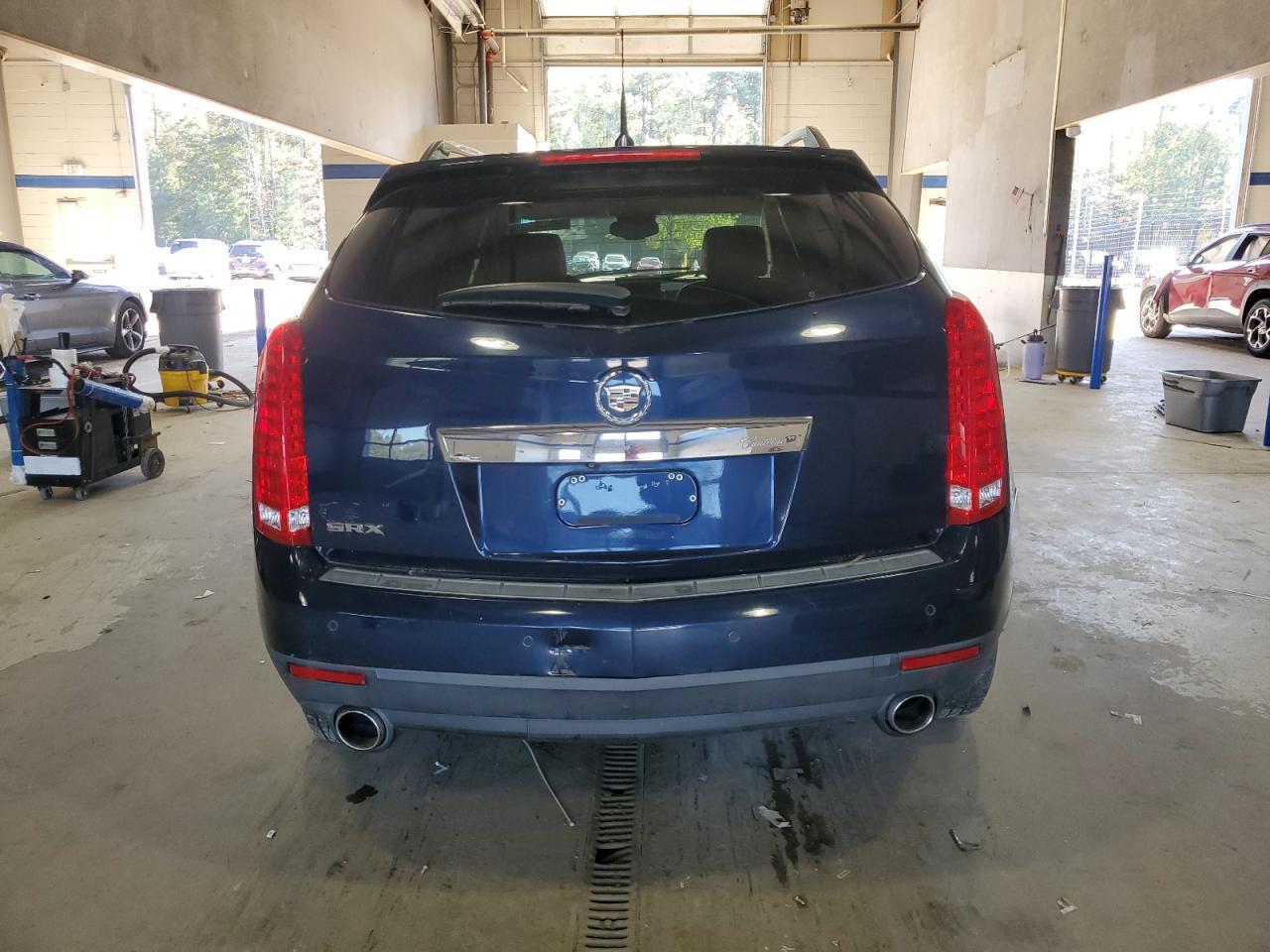2011 Cadillac Srx Luxury Collection - Image 6