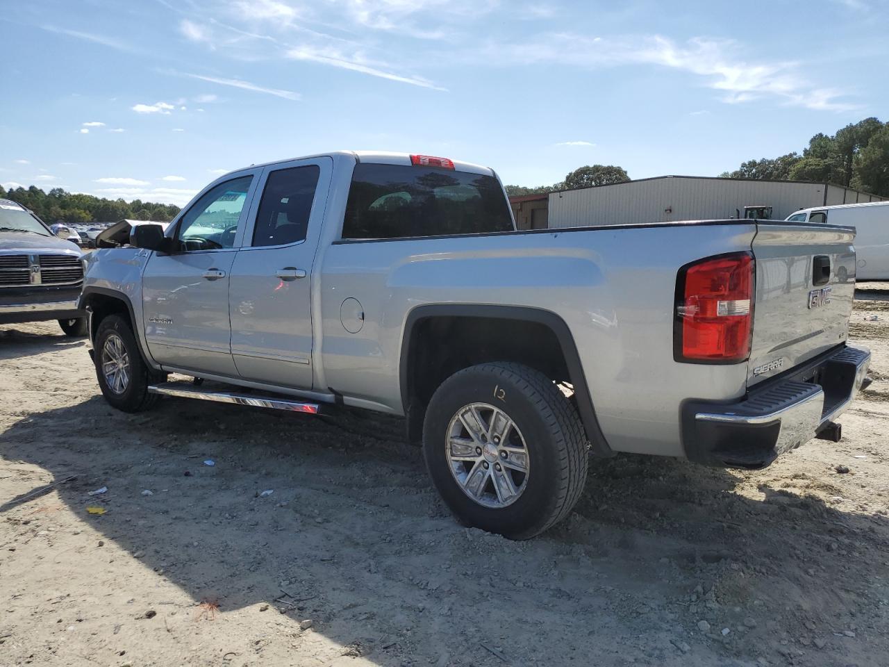 2016 GMC Sierra K1500 Sle - Фото 2