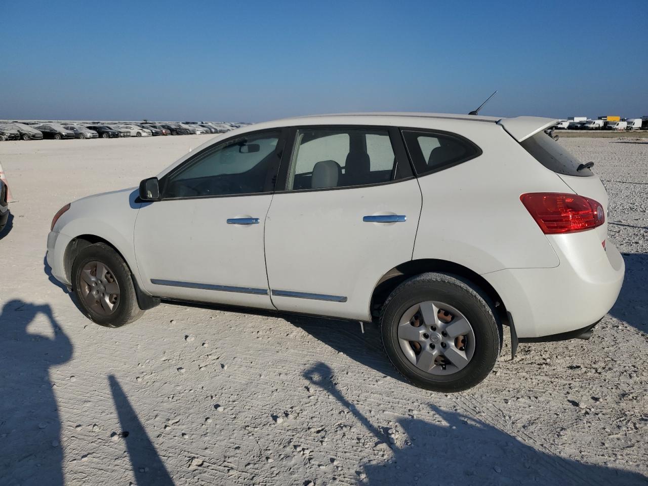 2013 Nissan Rogue S - Фото 2