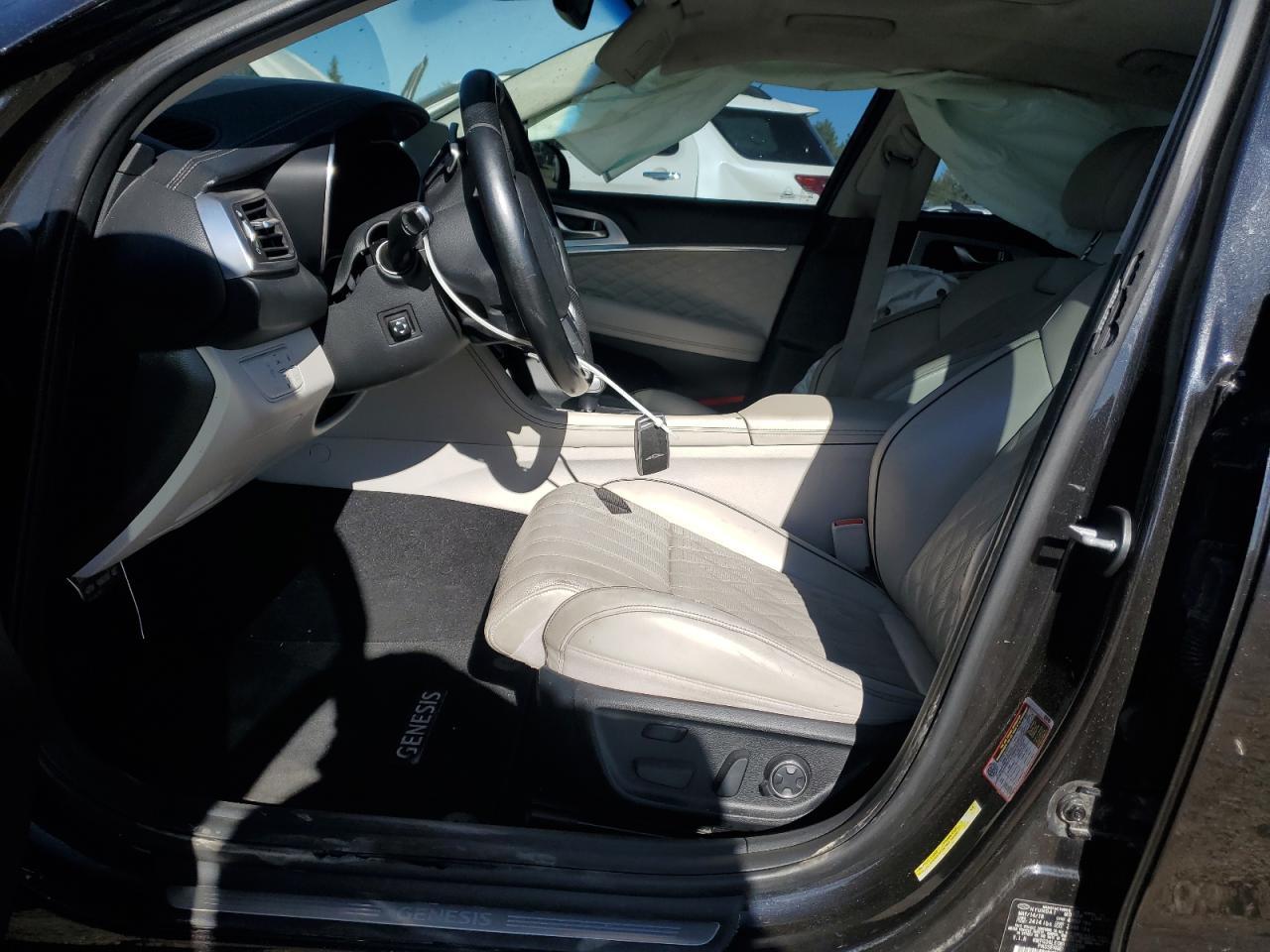 2019 Genesis G70 Prestige - Фото 7