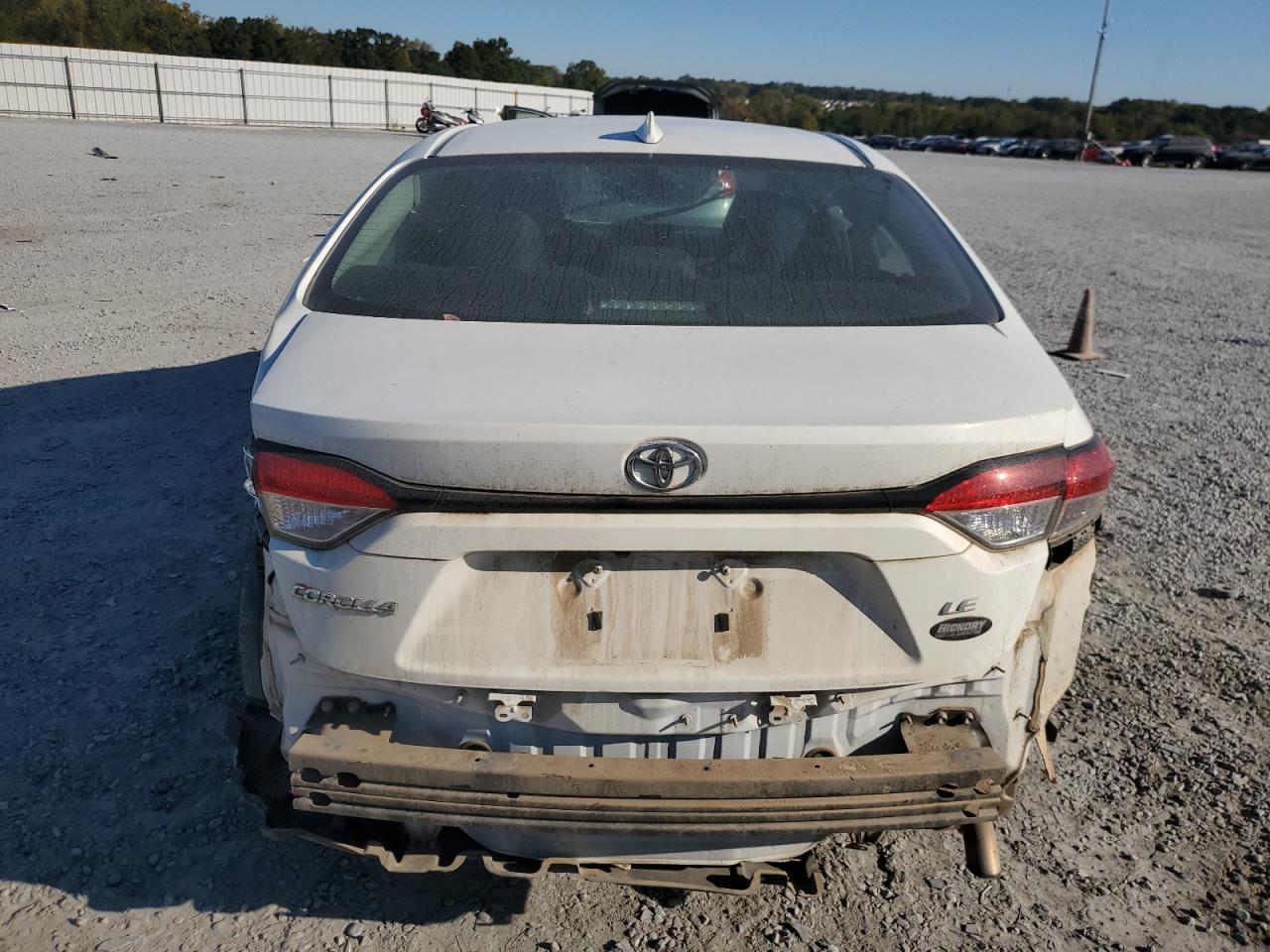2021 Toyota Corolla Le - Image 6