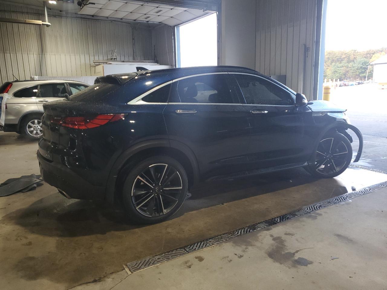2022 Infiniti Qx55 Luxe - Image 3
