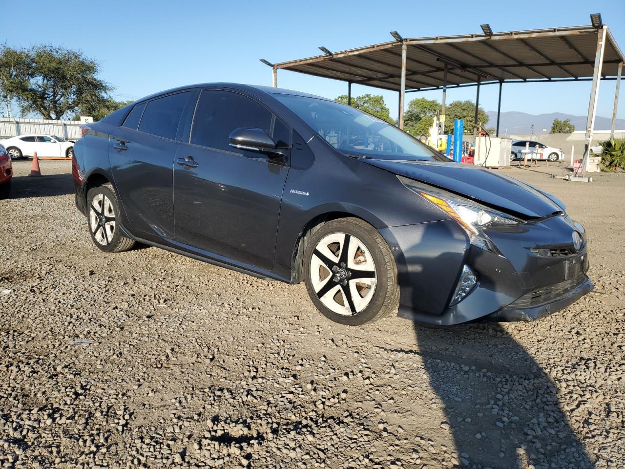 2017 Toyota Prius - Фото 4