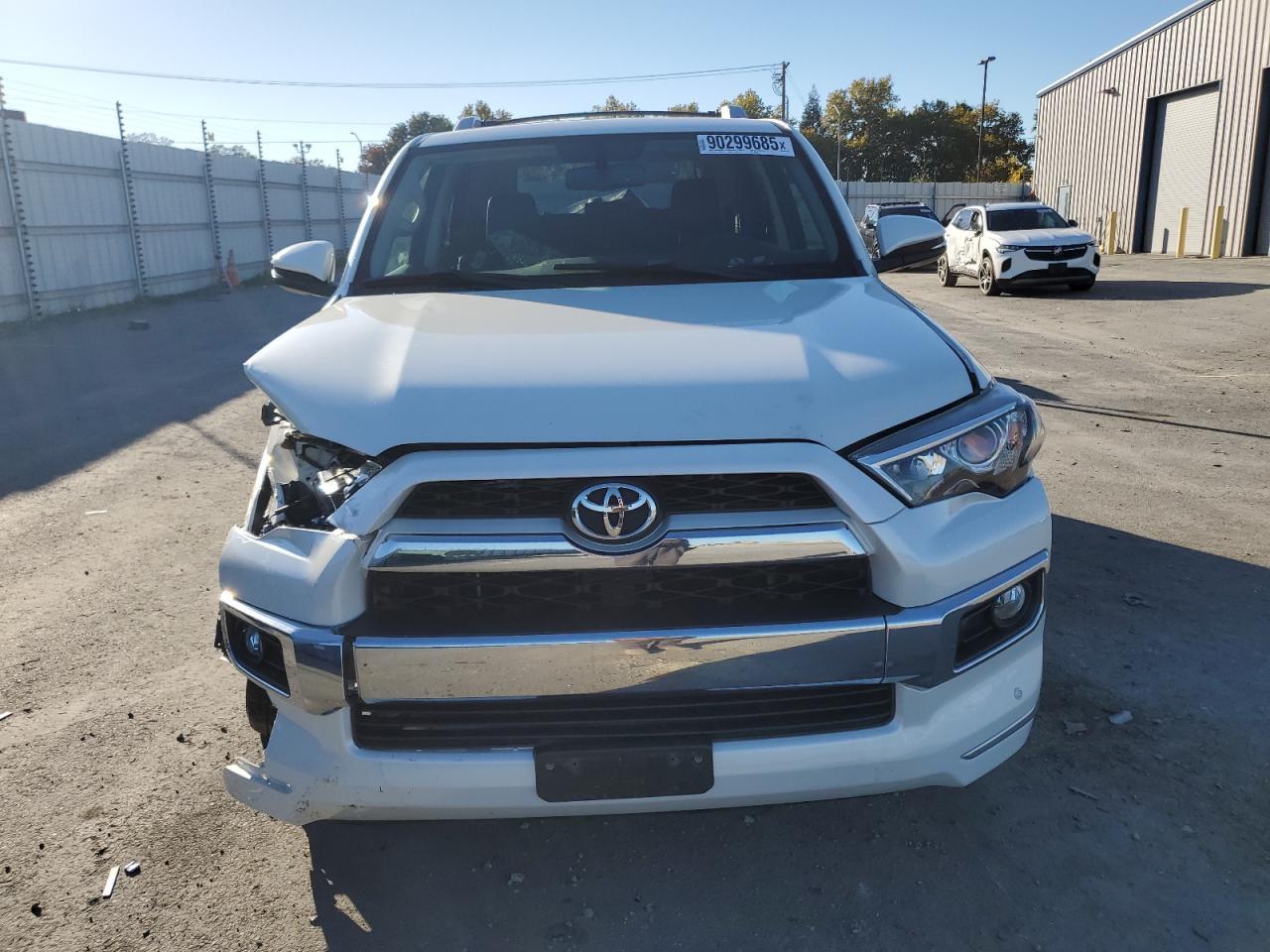 2017 Toyota 4Runner Sr5/Sr5 Premium - Фото 5