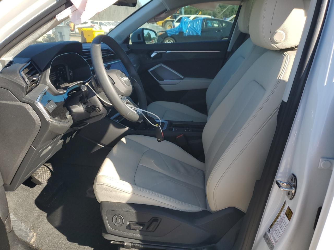 2025 Audi Q3 Premium S Line 45 - Фото 7