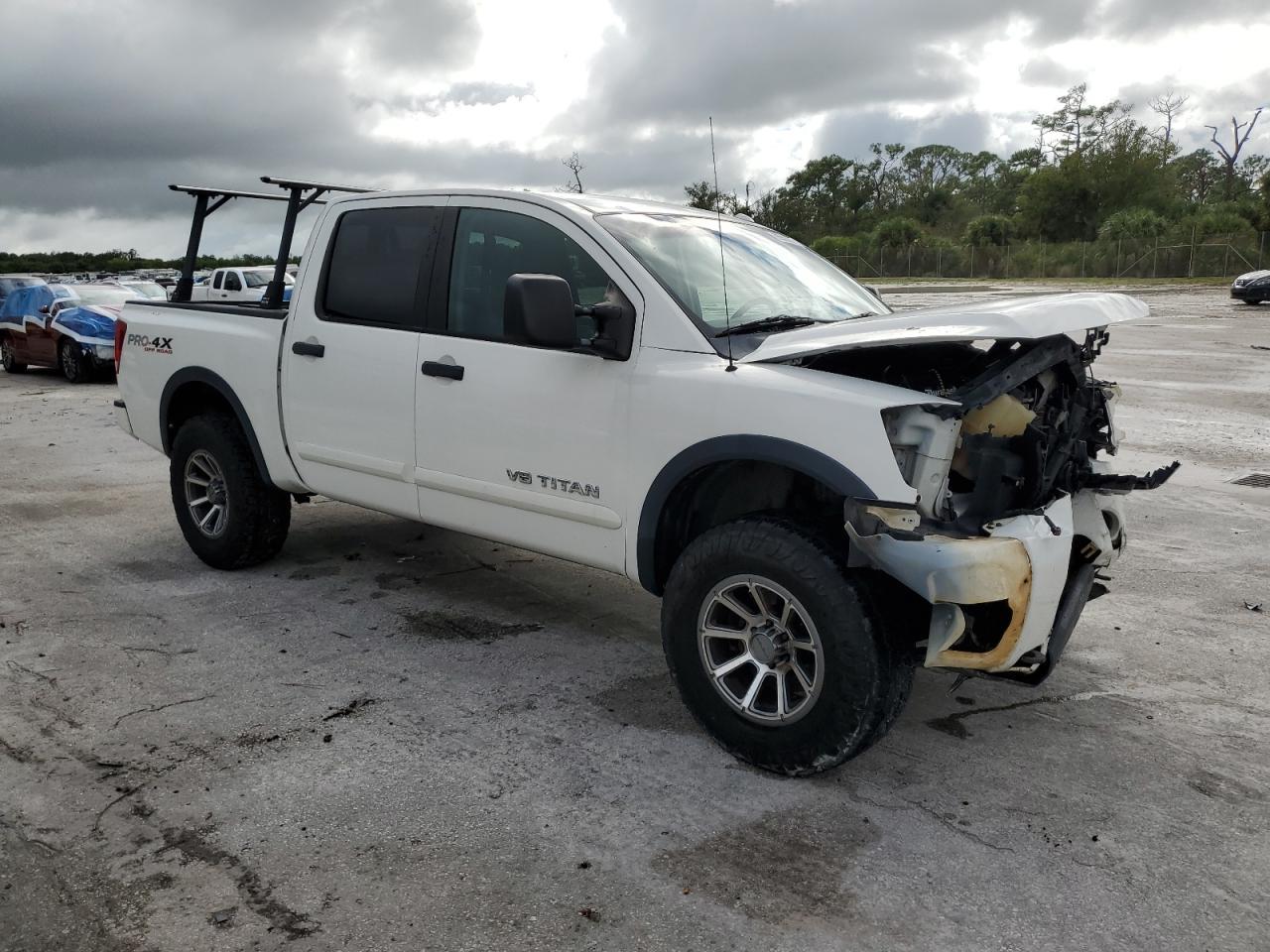 2011 Nissan Titan S - Фото 4