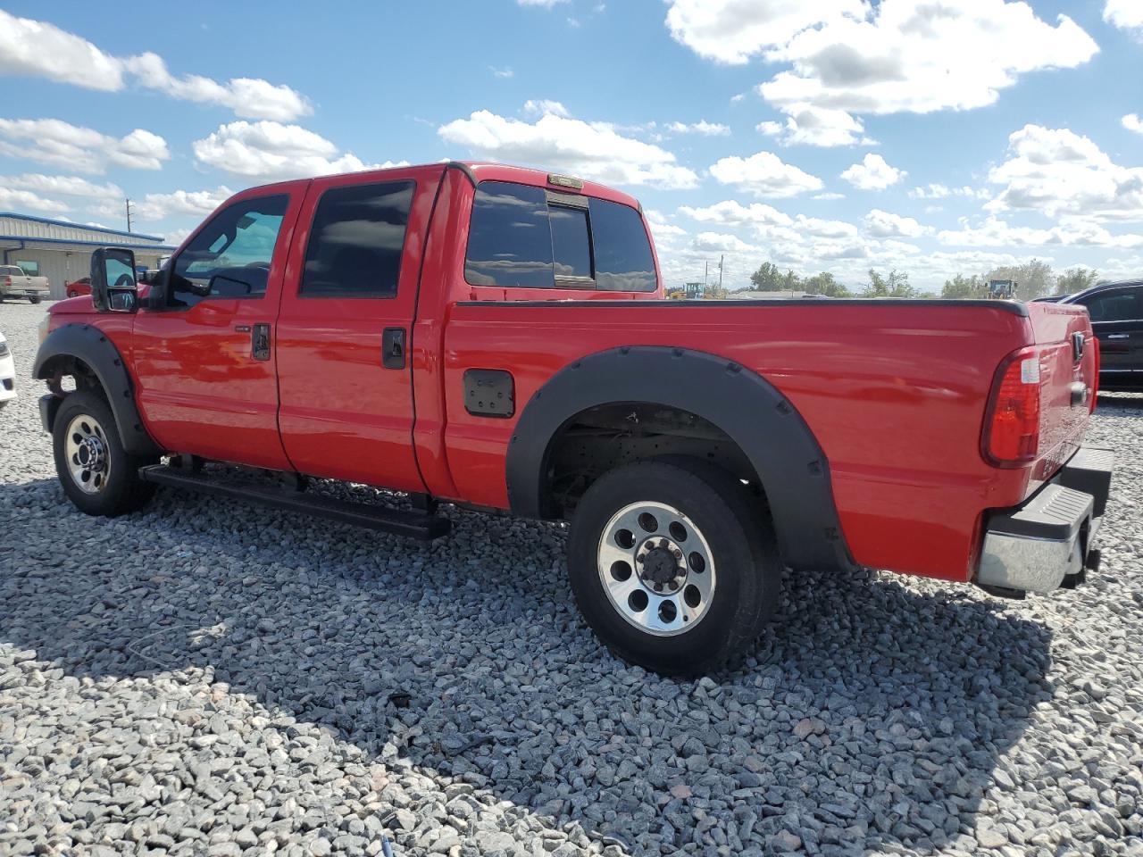 2013 Ford F250 Super Duty - Фото 2