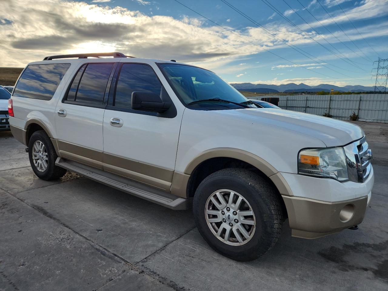 2011 Ford Expedition El Xlt - Фото 4