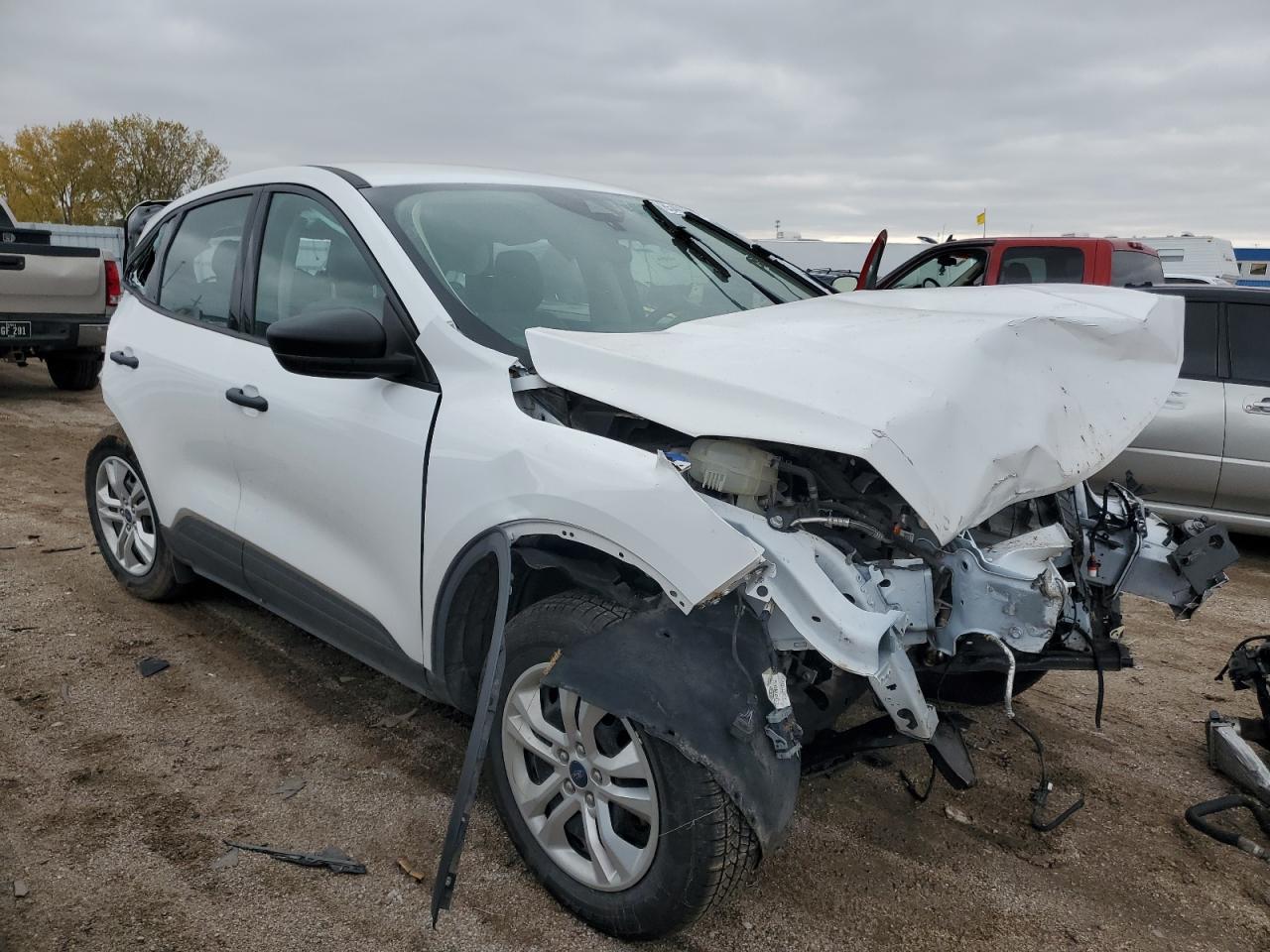 2020 Ford Escape S - Image 4