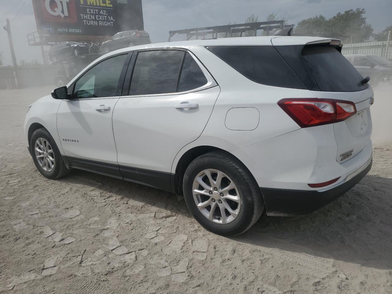 2018 Chevrolet Equinox Lt - Фото 2