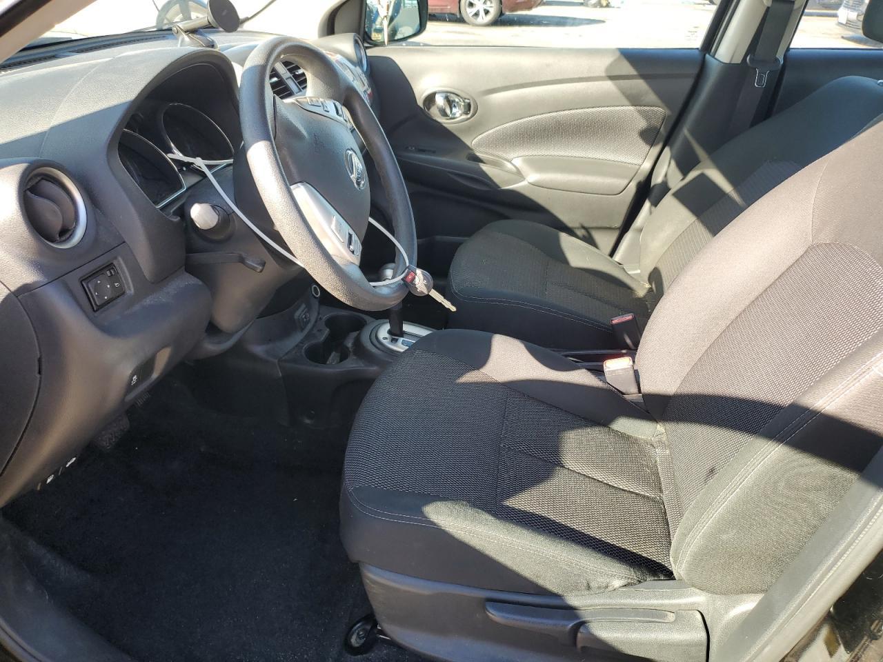 2019 Nissan Versa S - Фото 7