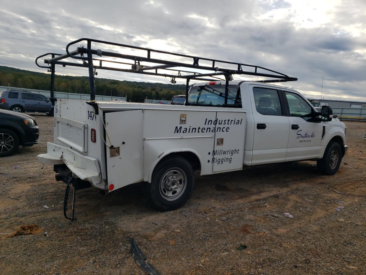 2018 Ford F250 Super Duty - Image 3