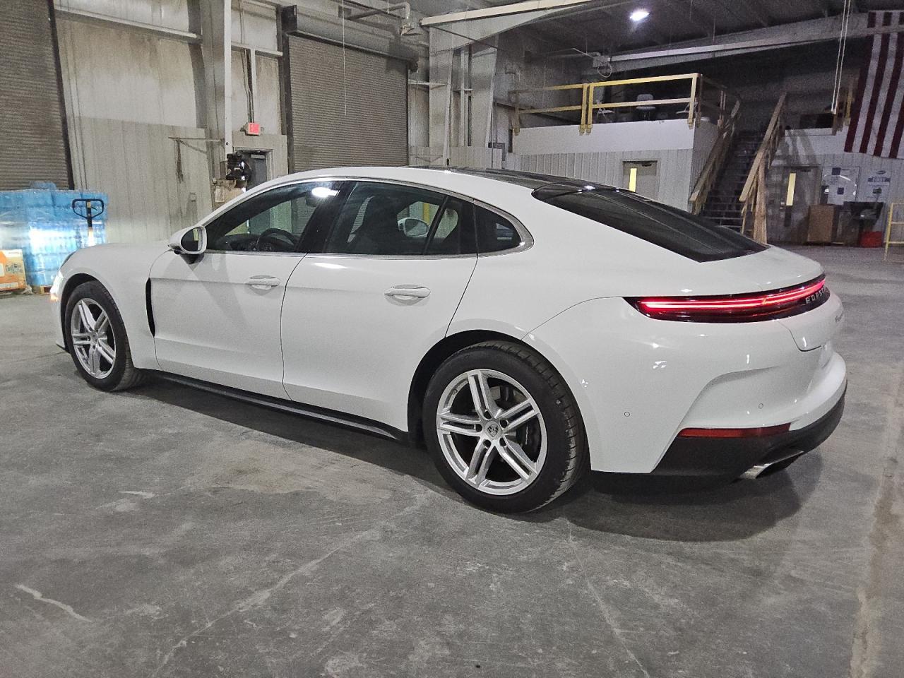 2025 Porsche Panamera Base - Фото 2