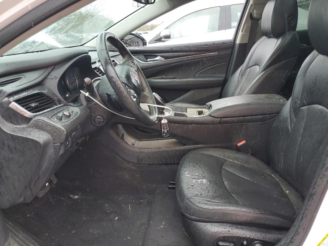 2017 Buick Lacrosse Essence - Image 7