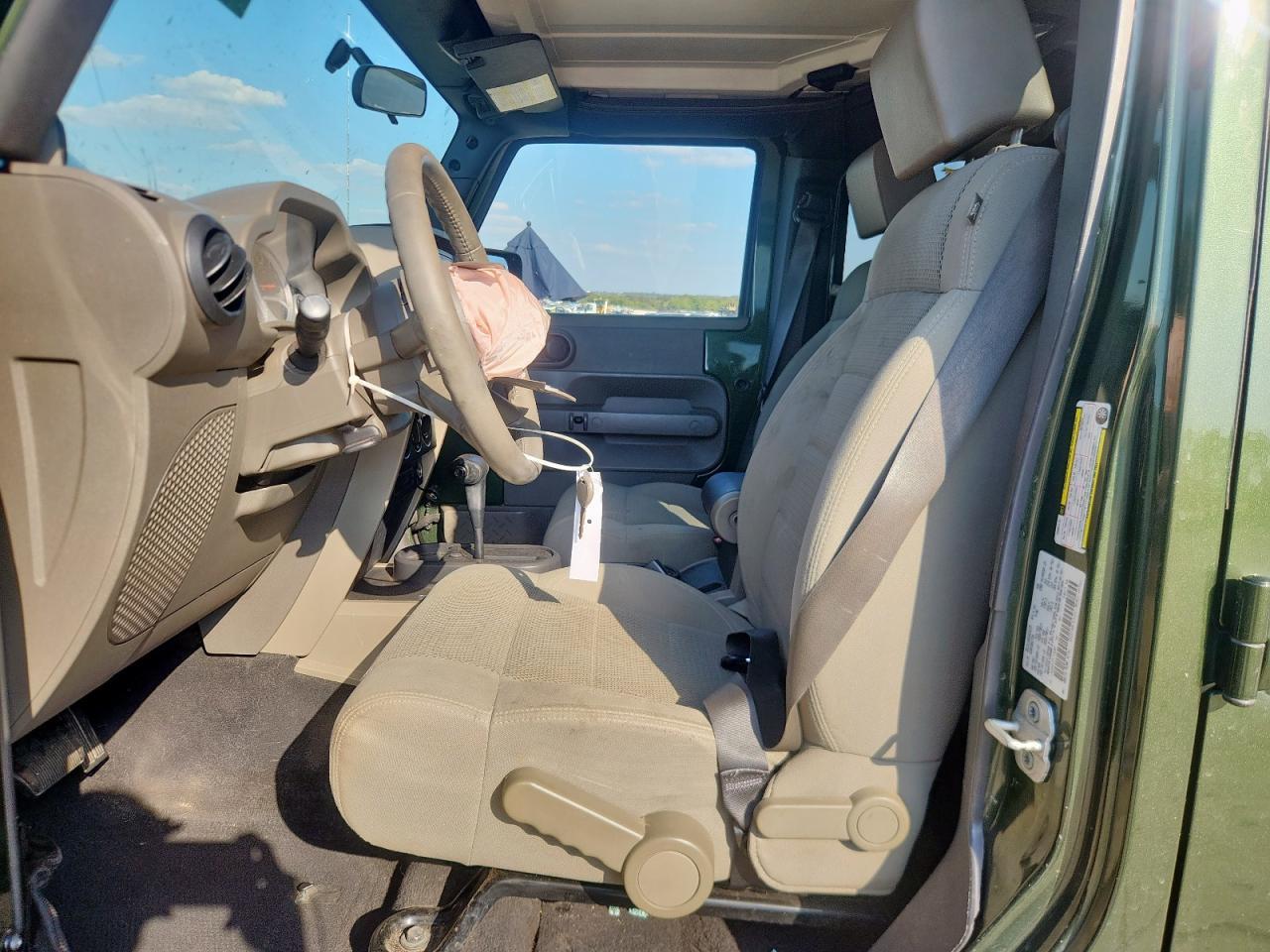 2007 Jeep Wrangler Sahara - Фото 7