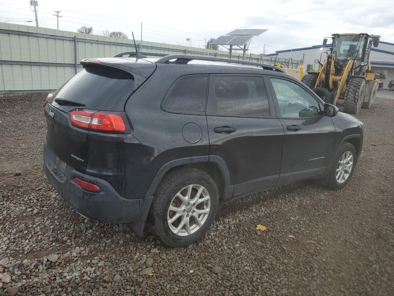 2016 Jeep Cherokee Sport - Фото 3