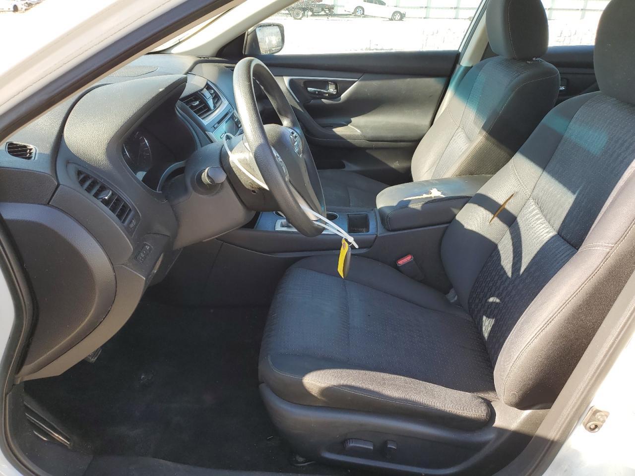 2016 Nissan Altima 2.5 - Фото 7