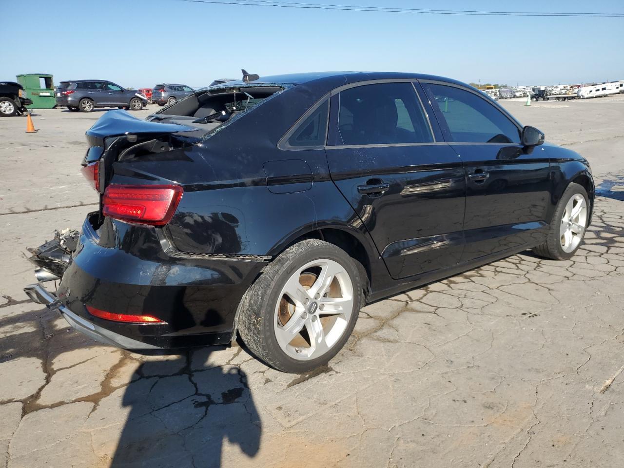 2018 Audi A3 Premium - Фото 3