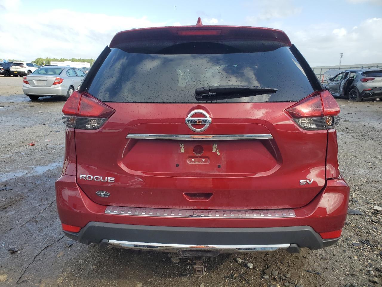 2018 Nissan Rogue S - Image 6