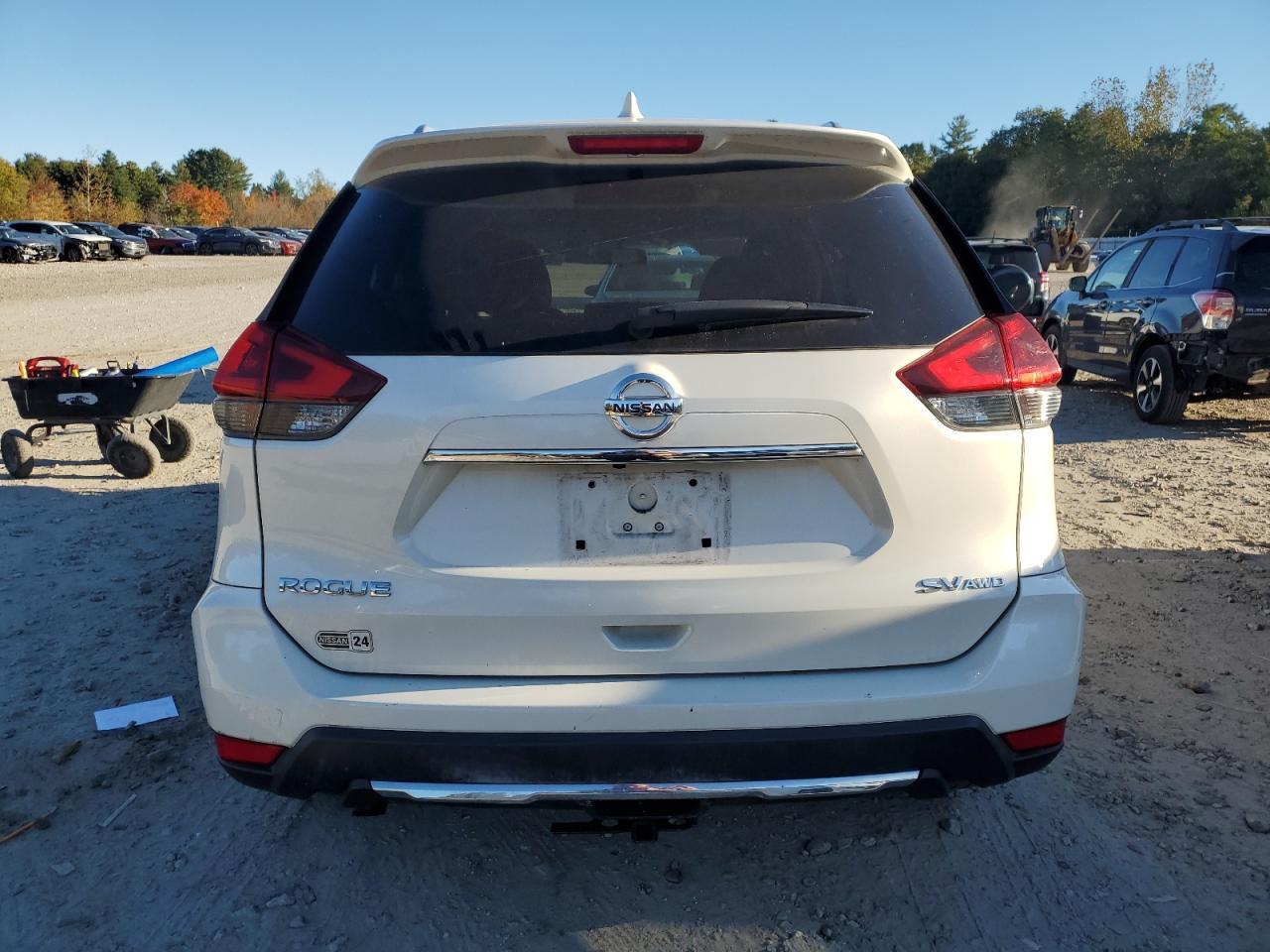 2018 Nissan Rogue S - Фото 6