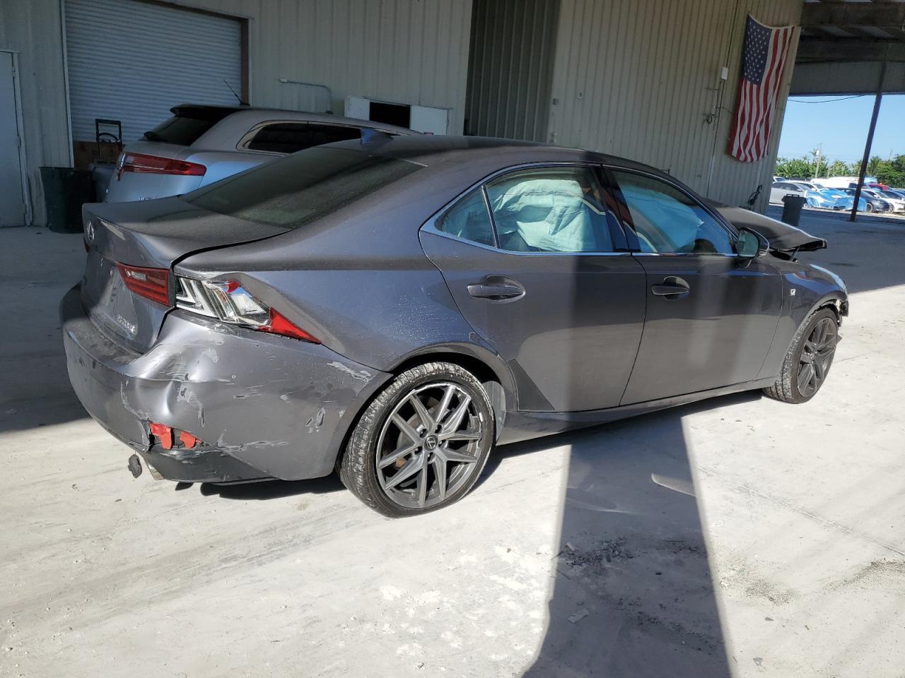 2016 Lexus Is 200T - Image 3