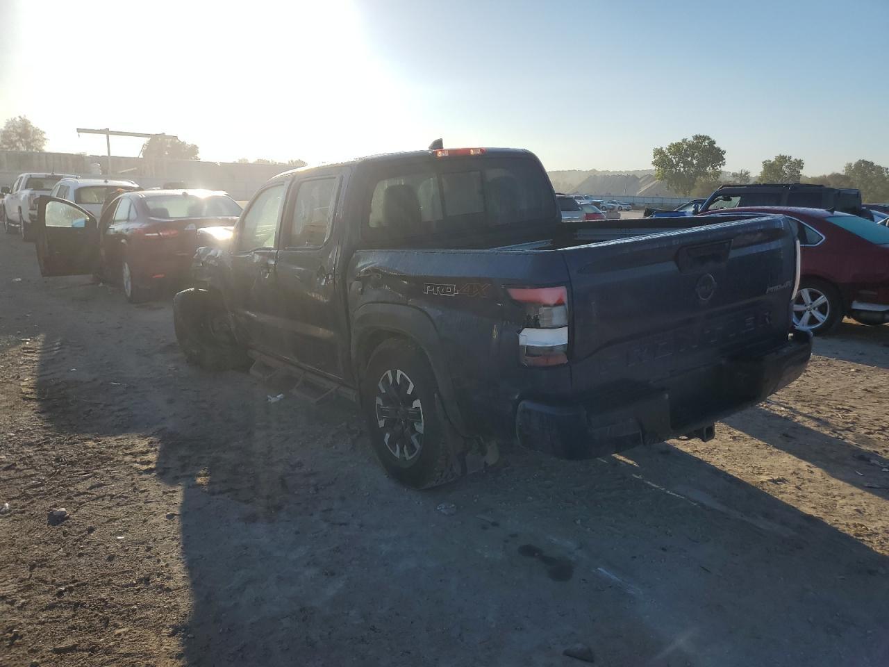 2023 Nissan Frontier S - Image 2