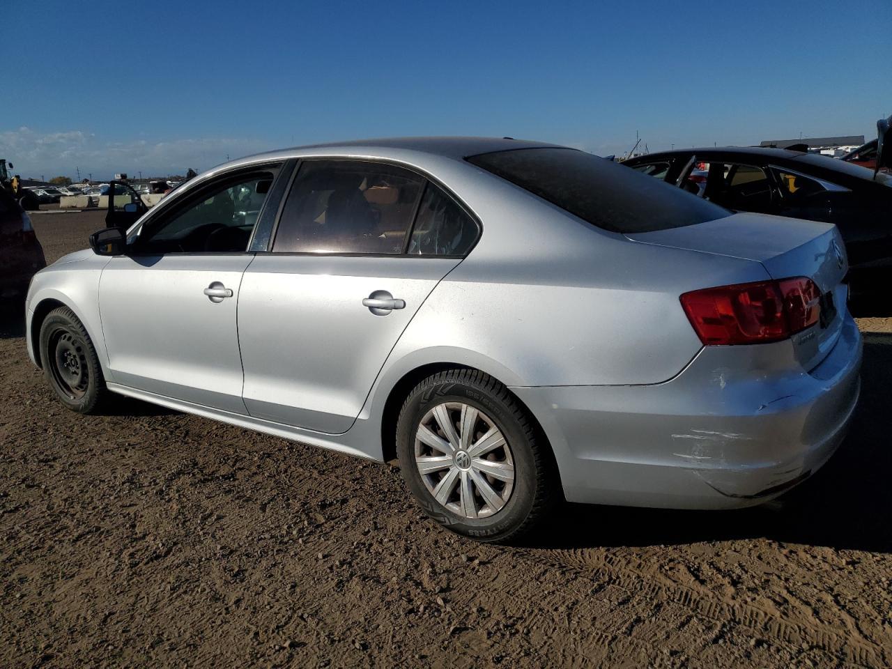 2014 Volkswagen Jetta Base - Фото 2