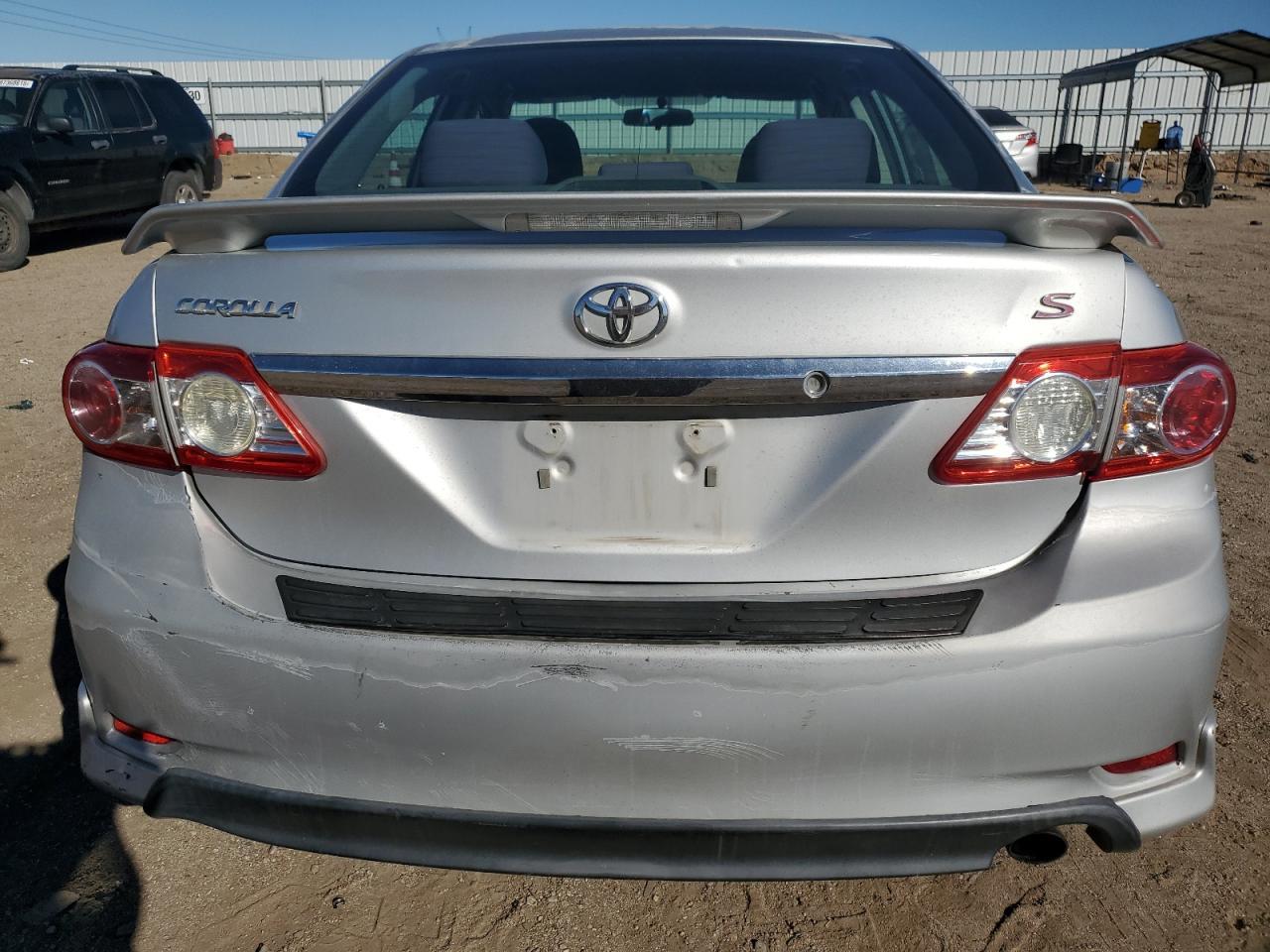 2012 Toyota Corolla Base - Фото 6