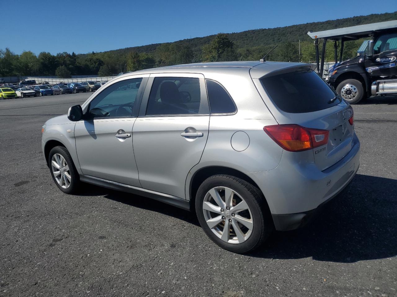 2013 Mitsubishi Outlander Sport Es - Фото 2