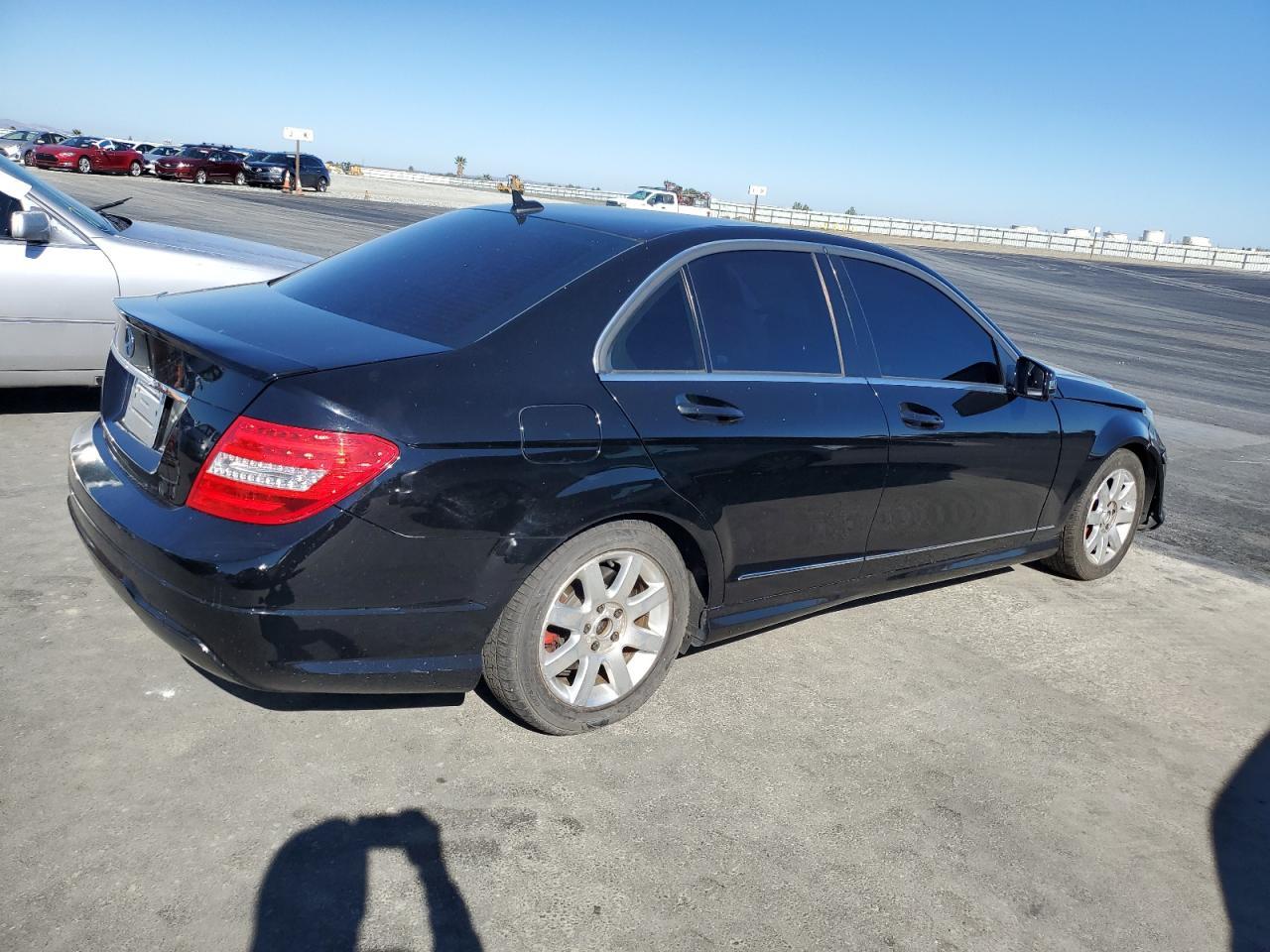 2014 Mercedes-Benz C 250 - Фото 3