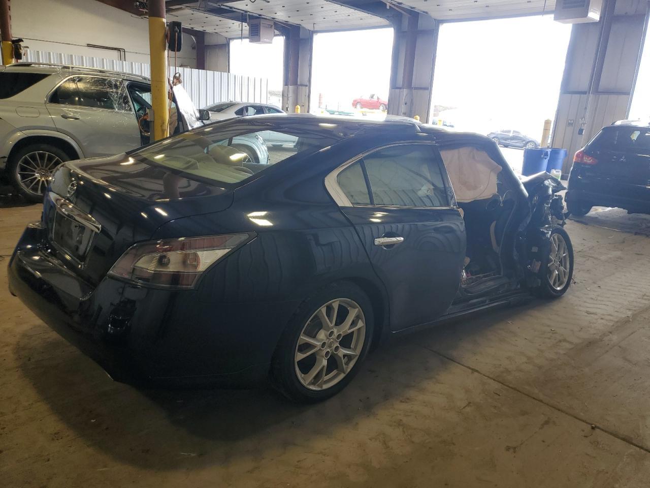 2014 Nissan Maxima S - Фото 3