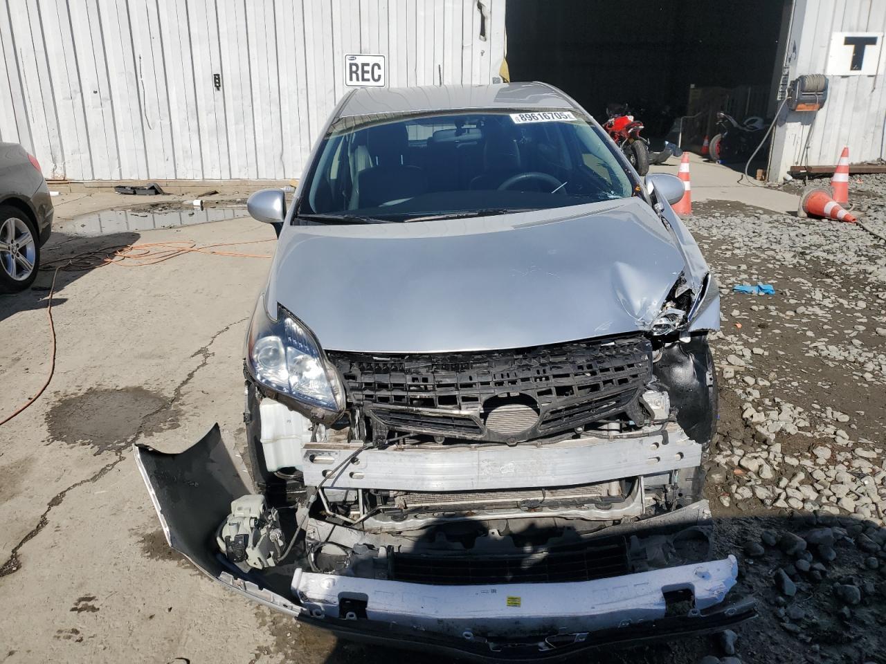 2012 Toyota Prius Plug-In - Фото 5