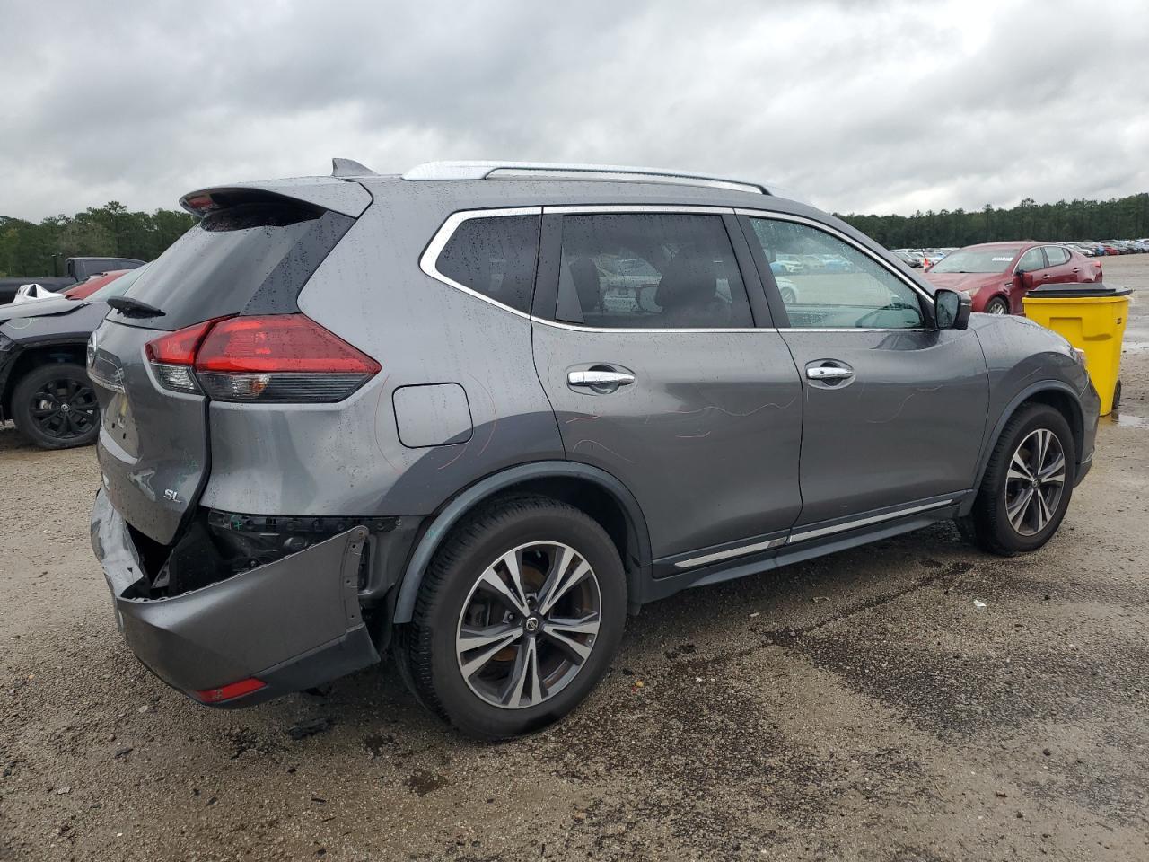 2018 Nissan Rogue S - Фото 3