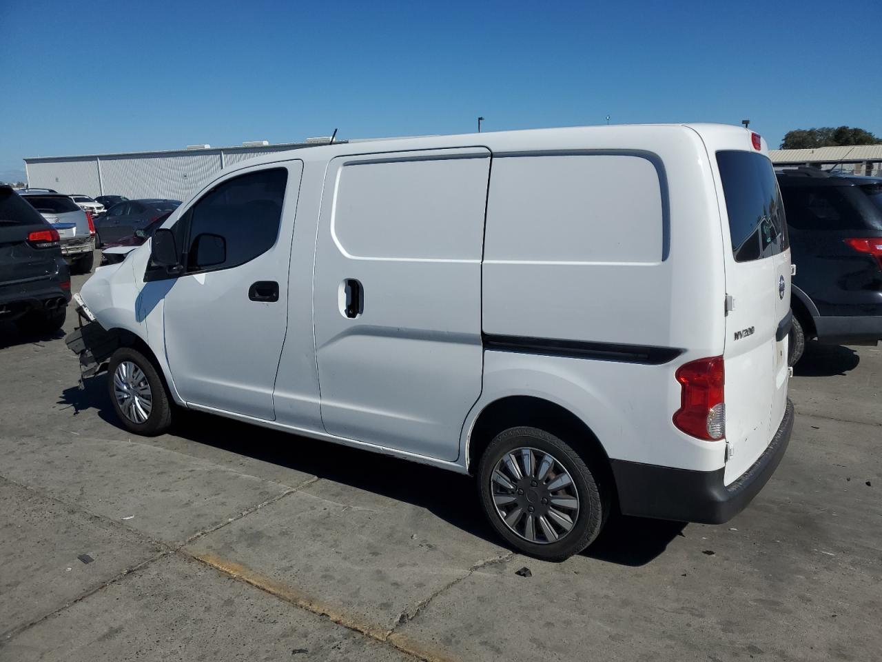 2015 Nissan Nv200 2.5S - Image 2