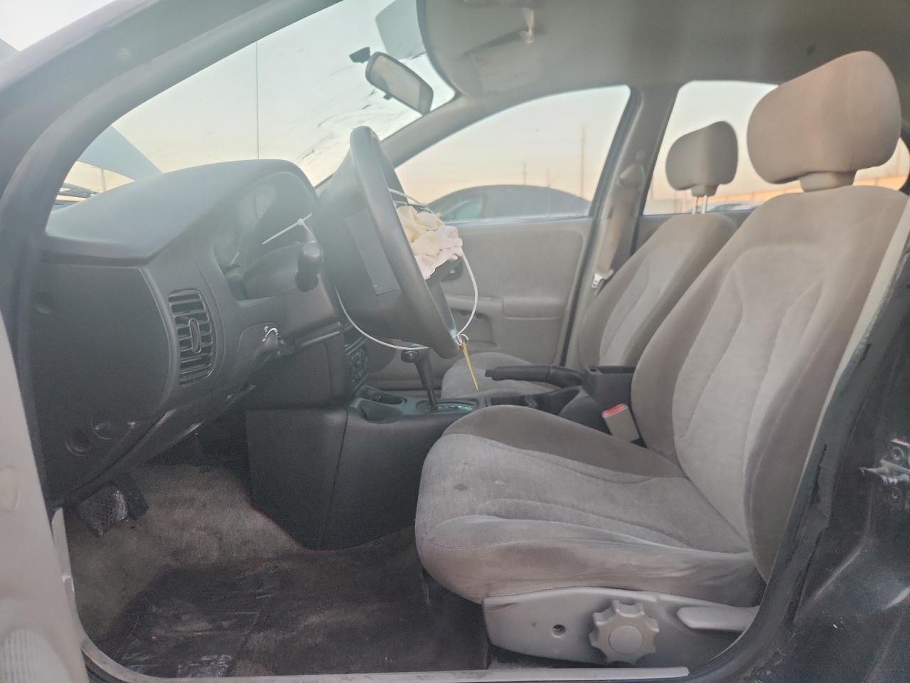 2002 Saturn Sl2 - Фото 7