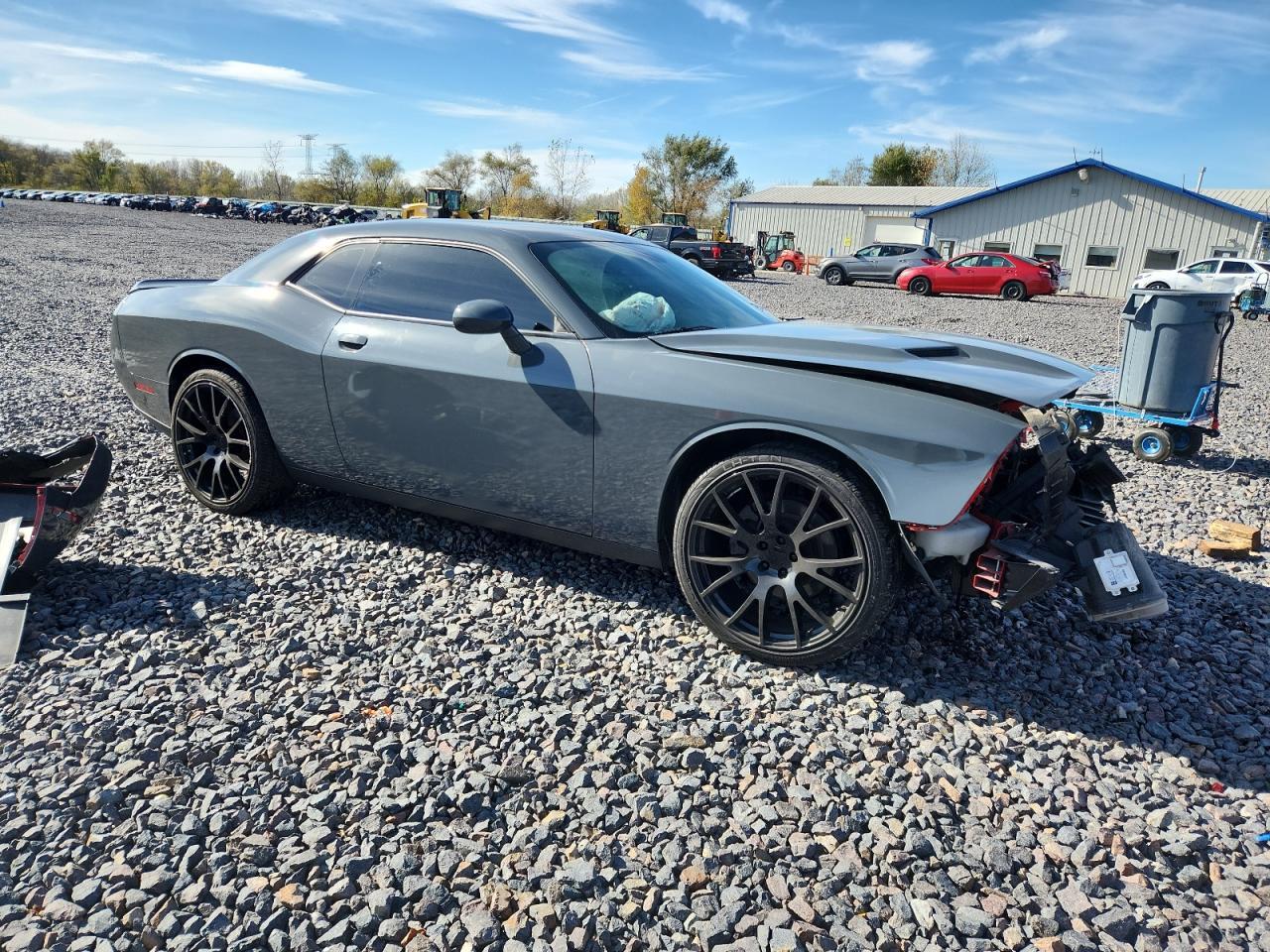 2015 Dodge Challenger Sxt Plus - Image 4