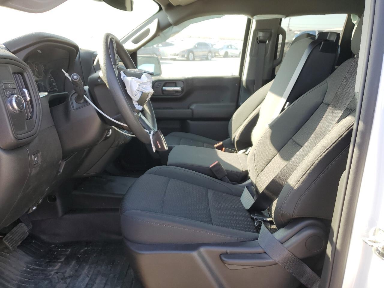 2025 GMC Sierra C1500 - Фото 7