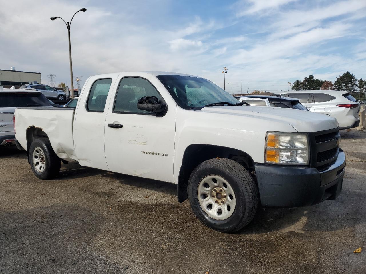 2011 Chevrolet Silverado C1500 - Фото 4