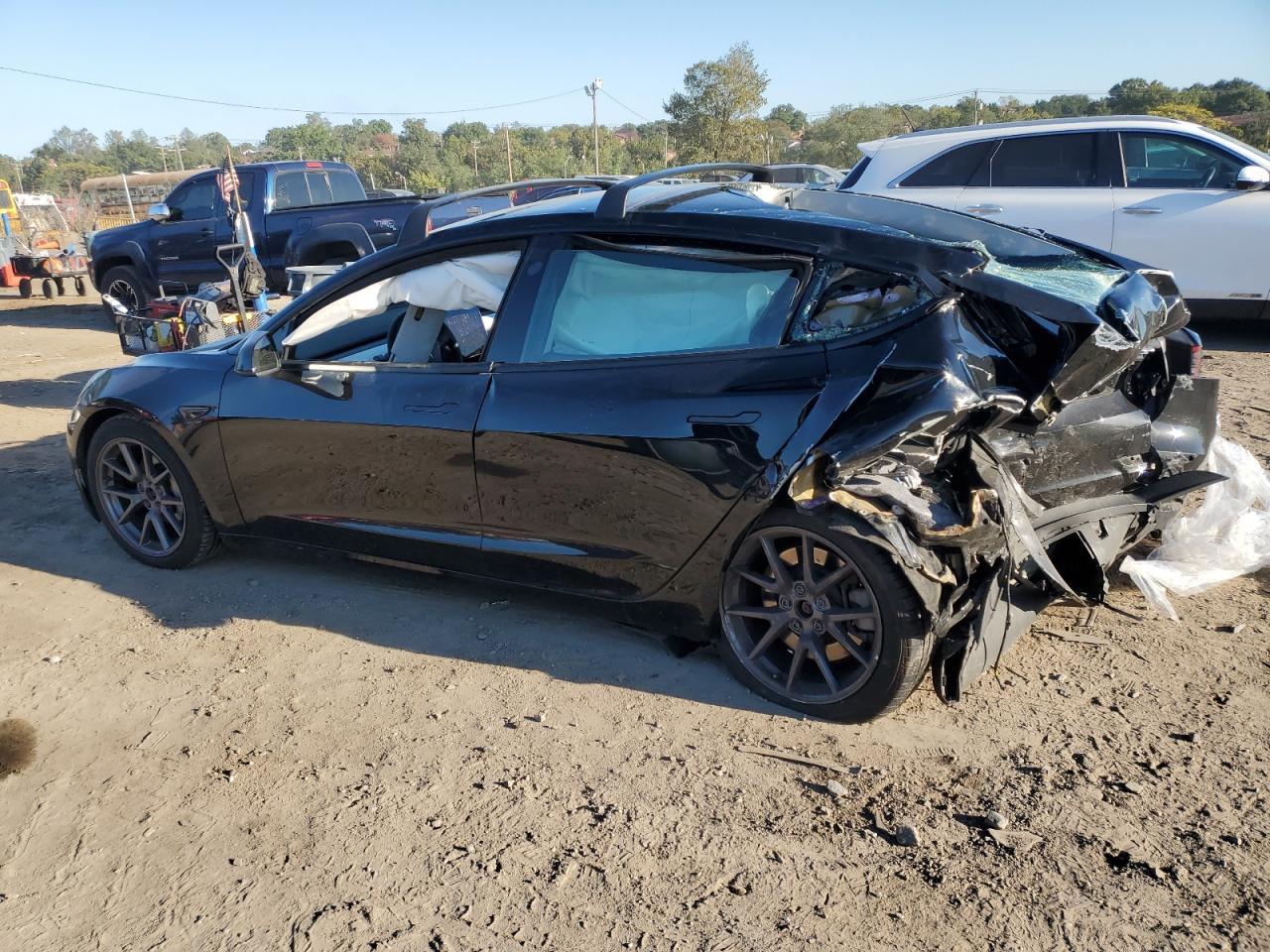 2021 Tesla Model 3 - Фото 2