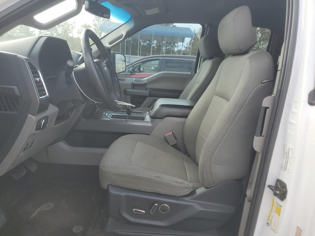 2016 Ford F150 Super Cab - Фото 7