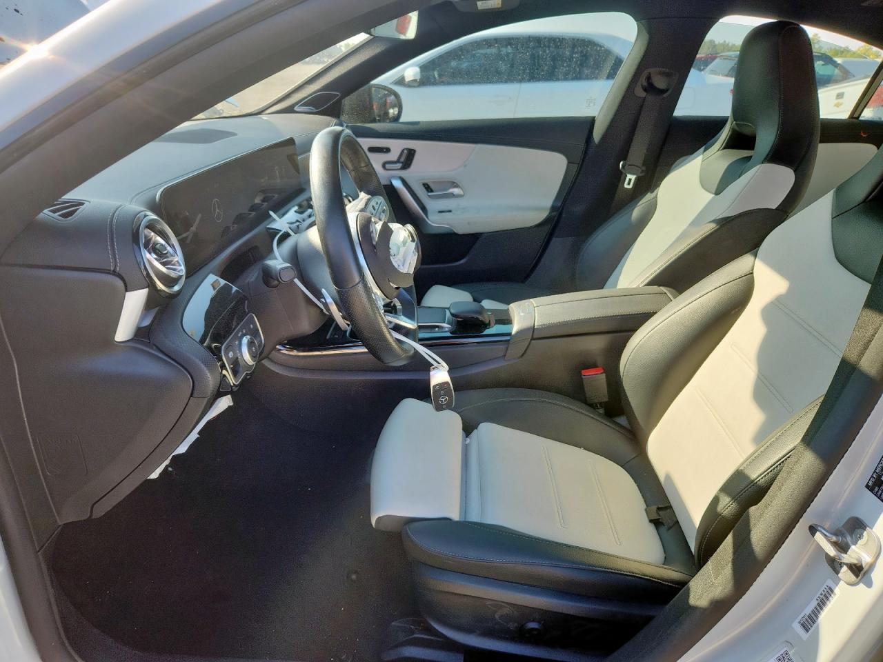 2023 Mercedes-Benz Cla 250 - Фото 7