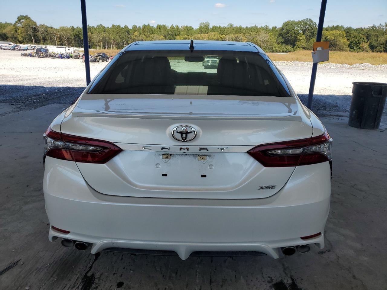 2021 Toyota Camry Xse - Фото 6