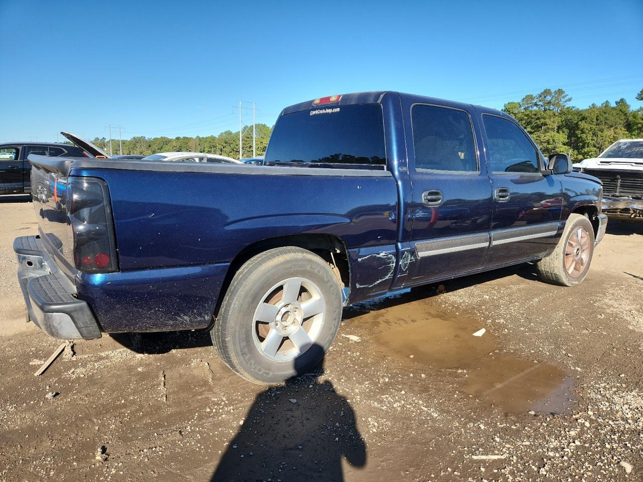 2005 Chevrolet Silverado C1500 - Image 3